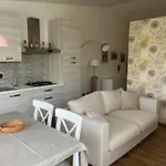 Domus Romea شقة روما